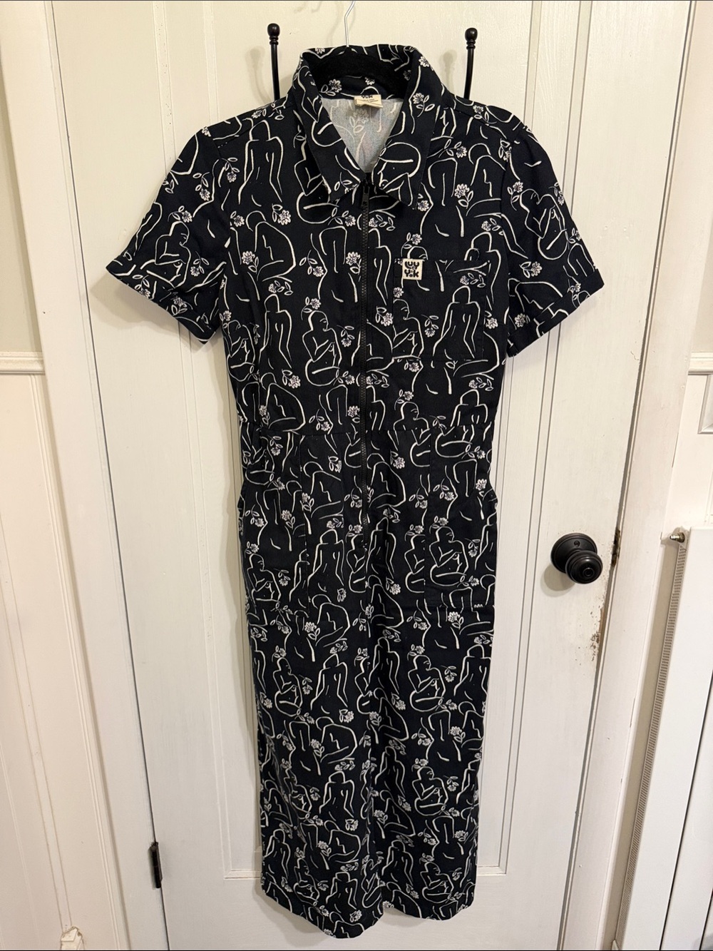 LUCY & YAK Women’s Black Graphic One Piece Jumpsuit White Line Art US 6
